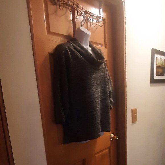 Gray Lightweight Sweater - Picture 3 of 3